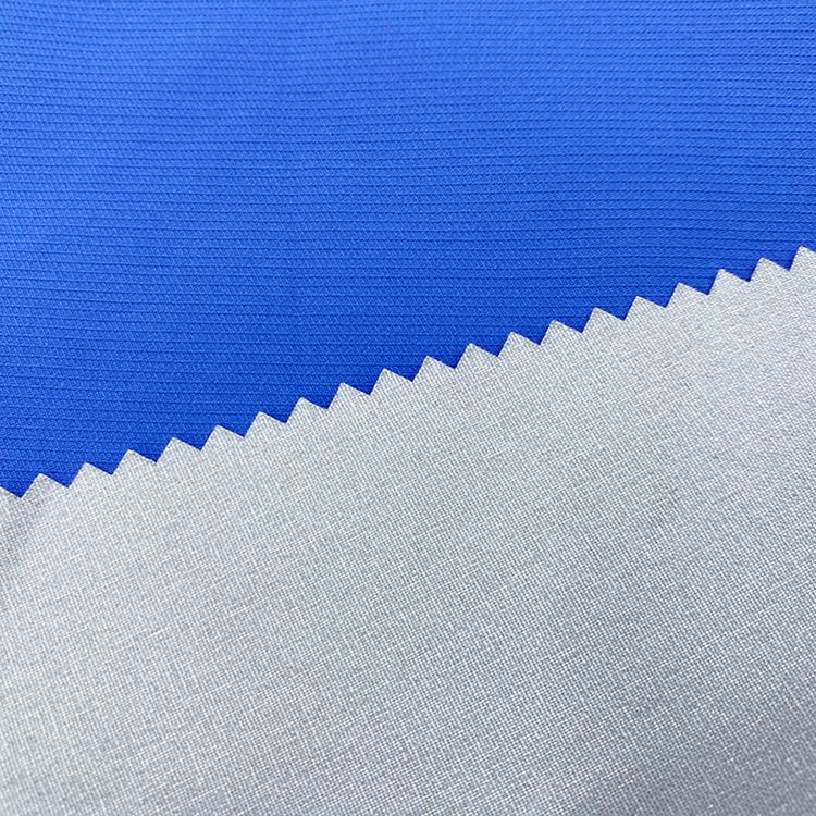 3-in-1 Penguin® Waterproof Fabric with Instant Runoff Technology